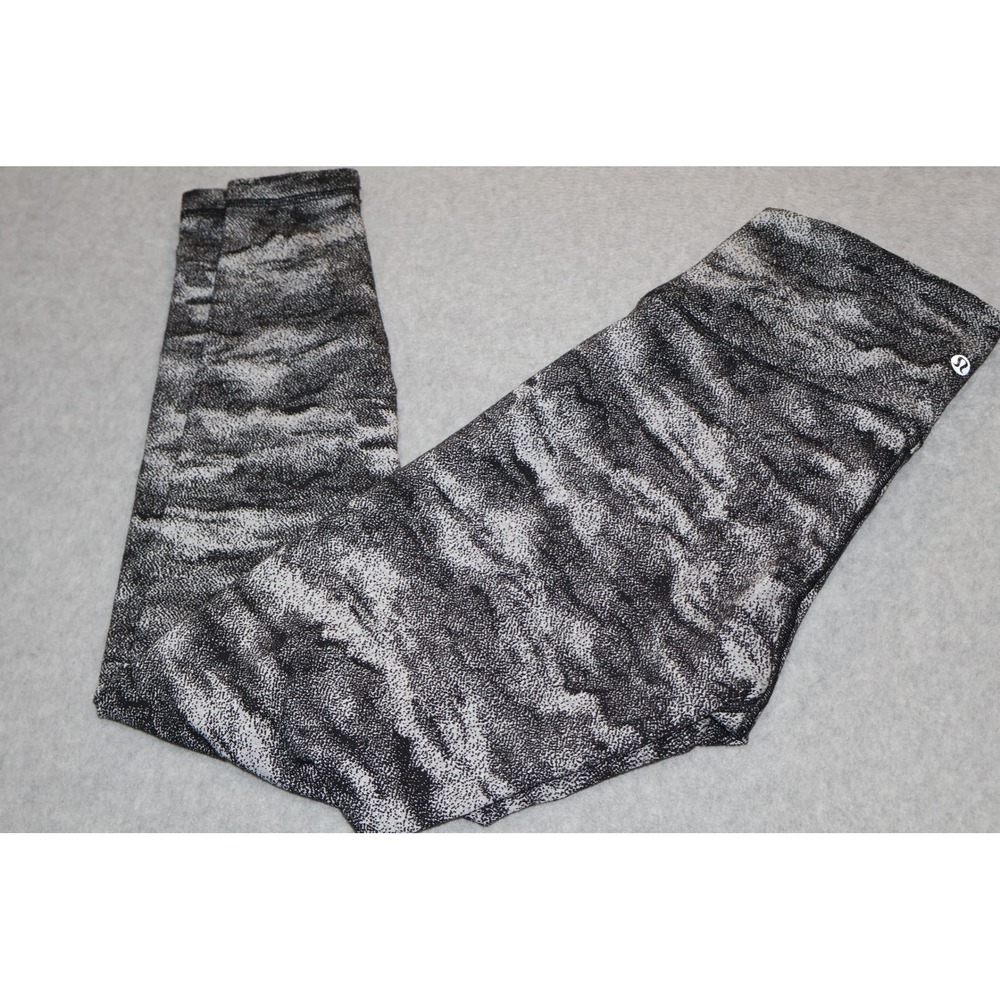 Lululemon Leggings Womens 8 Black White Static Wave High Rise Yoga Pants Gym
